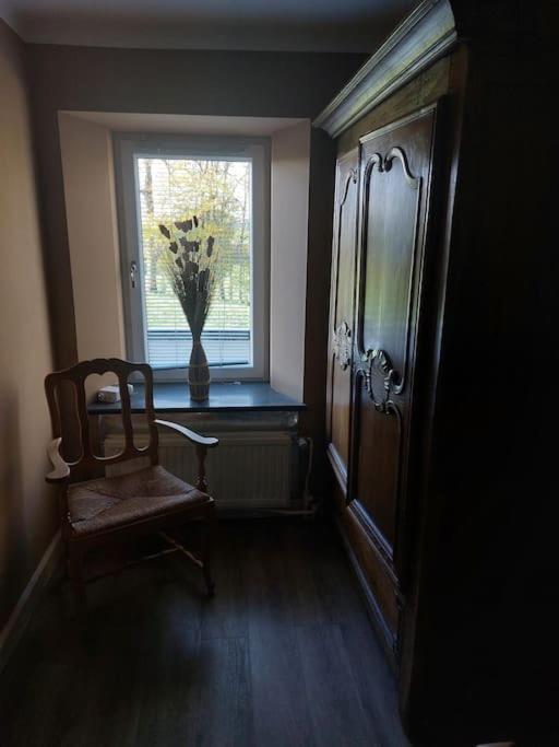 Le Reposoir Maison Spacieuse Avec Feu Au Bois Bertogne Экстерьер фото