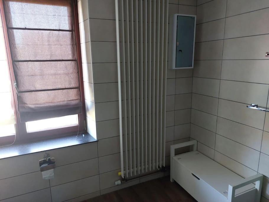 Le Reposoir Maison Spacieuse Avec Feu Au Bois Bertogne Экстерьер фото